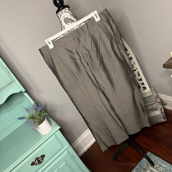 Banana Republic Silk Blend Logan Crop Mid Rise Trouser Pant Size 14 NWT - Picture 2 of 13